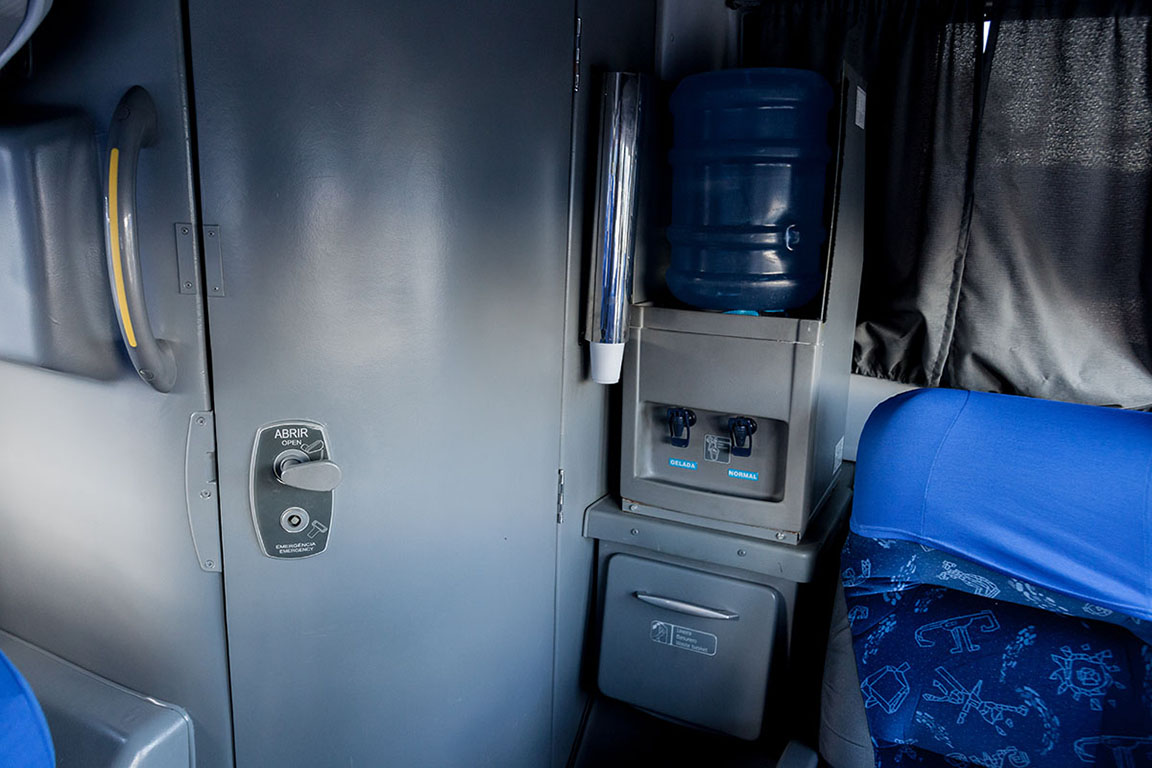 Imagem demonstrativa da cabine do ônibus
